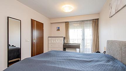 Апартамент с три спални в имиджова сграда в Лозенец