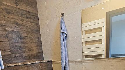 Апартамент с три спални в имиджова сграда в Лозенец