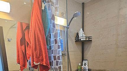 Апартамент с три спални в имиджова сграда в Лозенец