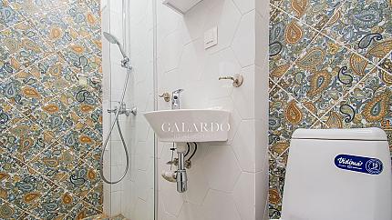 Двустаен  апартамент за продажна  на метри от ул. Оборище