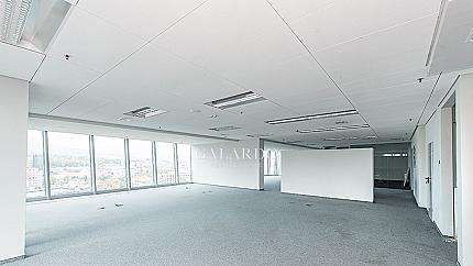 Office in business building, A-class