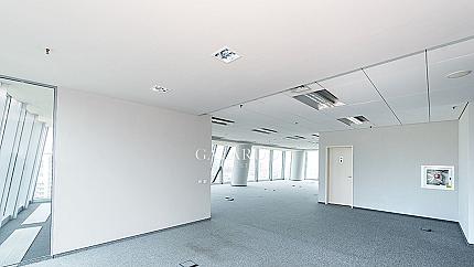 Office in business building, A-class