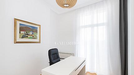 Designer four bedroom apartment near the Levski Monument, Center