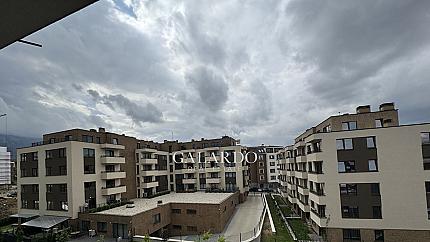 Луксозно обзаведен двустаен апартамент в кв. Малинова долина