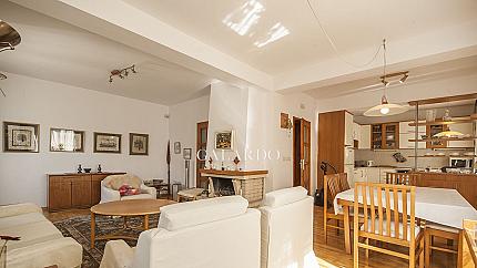 Detached house in Reduta district