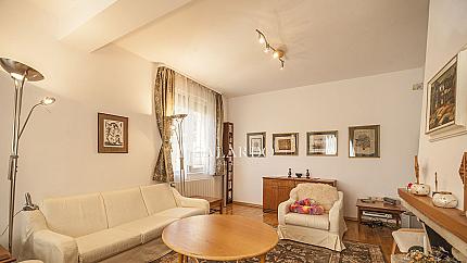 Detached house in Reduta district