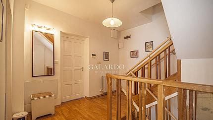 Detached house in Reduta district