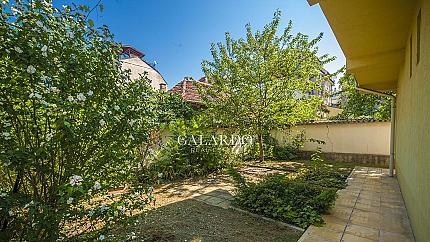 Detached house in Reduta district