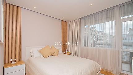 Designer 2-bedroom apartment minutes from Bulgaria metro station