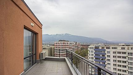 Модерен двустаен апартамент в кв. "Студентски град"