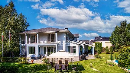 Luxury house with a pool in a gated complex
