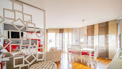 Two-bedroom apartment for rent in the Belite Brezi district.