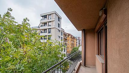 Two-bedroom apartment for rent in the Belite Brezi district.
