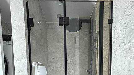 Луксозно обзаведен двустаен апартамент в кв. Малинова долина