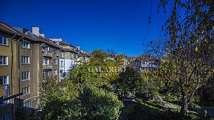 Стилен апартамент под наем в идеален център