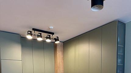 Луксозен тристаен апартамент под наем в кв. Лозенец