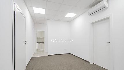 Spacious office with a panoramic view on "Simeonovsko Shosse" Blvd.
