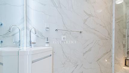 Exceptionally valuable property in the TOP center - the "Crystal" garden