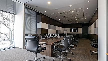 Офис в сграда клас B в района на Летище София