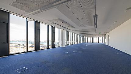 Офис в сграда клас B в района на Летище София