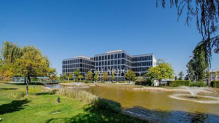 Office in a class B building in a large office complex