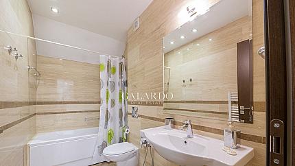 Stylish apartment in a representative building