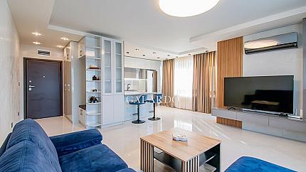 Luxury three-bedroom apartment with garage and Vitosha view in Manastirski Livadi – East