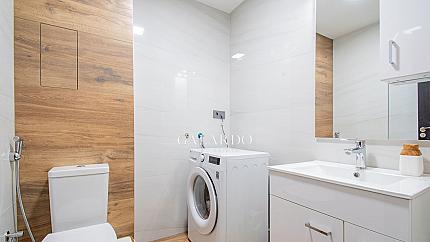 Luxury three-bedroom apartment with garage and Vitosha view in Manastirski Livadi – East