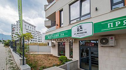 Магазин с атрактивна локация до метрото, кв. Овча купел