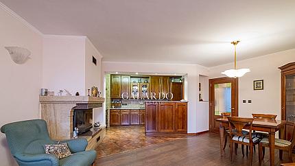 Стилен апартамент в кв. Гоце Делчев