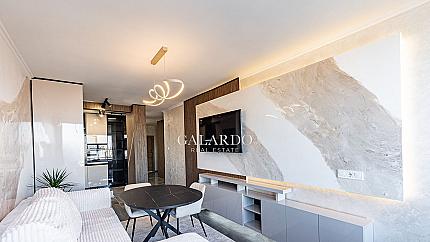 Тристаен нов лукзозен апартамент с гледка към всички тепета в кв Съдийски