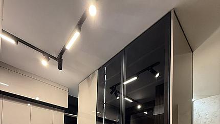 Тристаен нов лукзозен апартамент с гледка към всички тепета в кв Съдийски