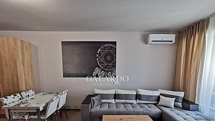 Двустаен апартамент в затворен комплекс до МОЛ Парадайс