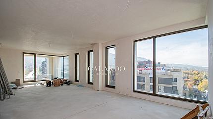 Уникален многостаен апартамент в Кръстова вада