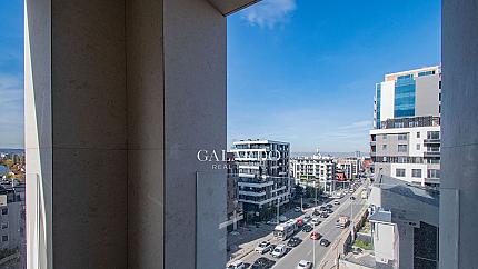 Страхотен 3-стаен апартамент за продажба