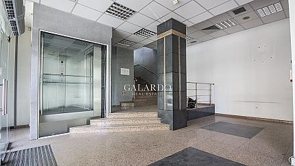 Уникален магазин в топ център