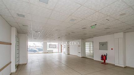 Shop for rent in Druzhba 2 district