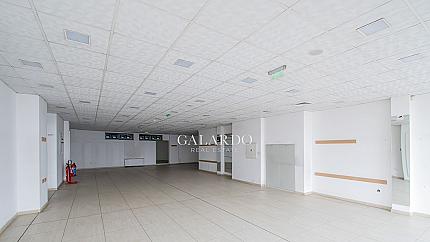 Shop for rent in Druzhba 2 district