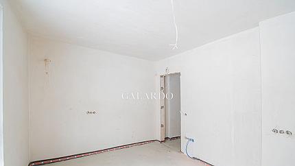 Просторен апартамент в нова сграда между града и планината, кв. Бояна