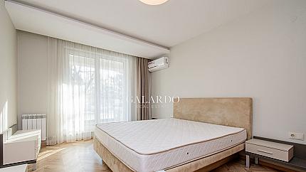 Модерен  апартамент с две спални в сграда с портиер, кв. Лозенец