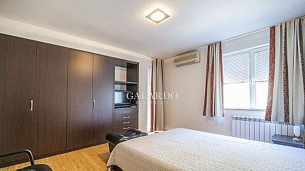 Просторен четиристаен апартамент в кв.Лозенец