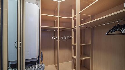 Просторен четиристаен апартамент в кв.Лозенец