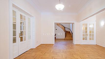 Kъща в "Докторска градина"