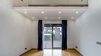 Луксозна къща в комплекс от затворен тип кв. Малинова долина