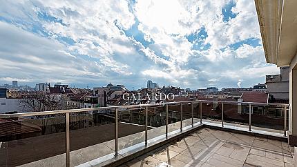 Офис в луксозна Бизнес сграда на бул. Патриарх Евтимий