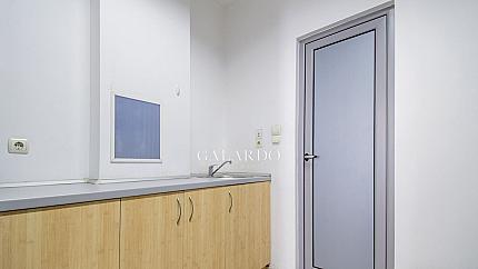 Ъглов магазин с голяма витрина до 29-то ДКЦ, кв.Гоце Делчев