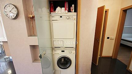 Луксозен тристаен апартамент до Южен парк, кв. Лозенец