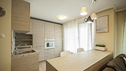 Exclusive apartment for rent on Buntovnik Str