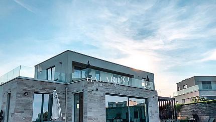 Luxury house with a pool near Lozenets and Tsarevo resorts