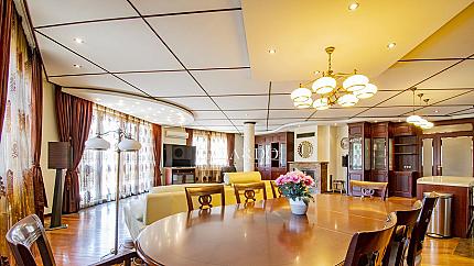 Spacious three bedroom apartment in Lozenets district